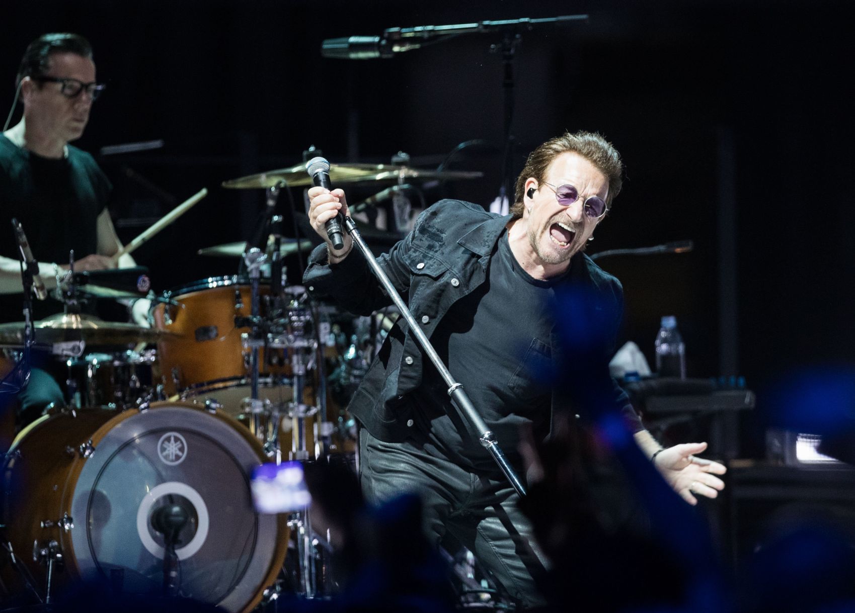 u2
